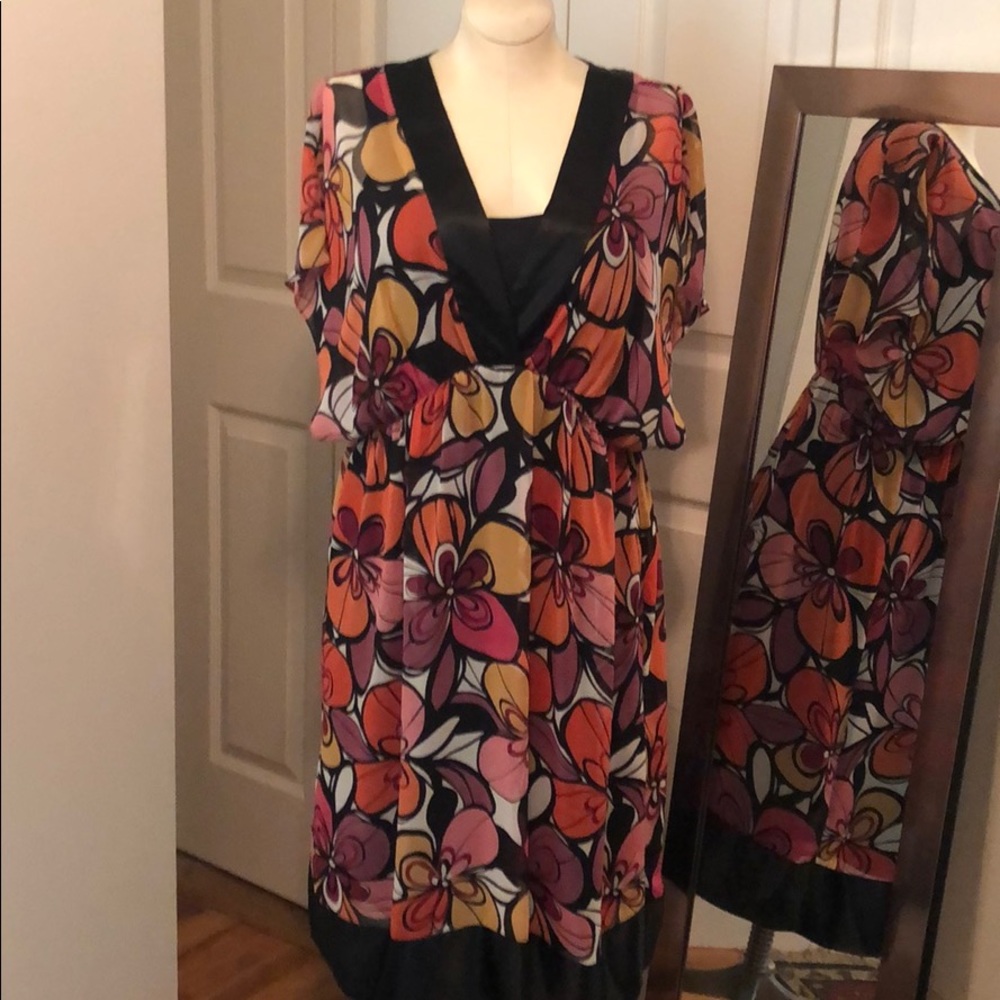 Vibrant floral dress by MSK￼